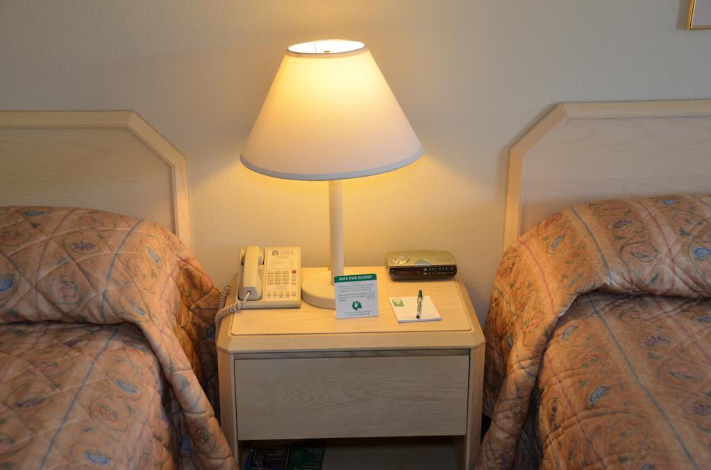 Cypress Cove Nudist Resort Poinciana Habitación foto