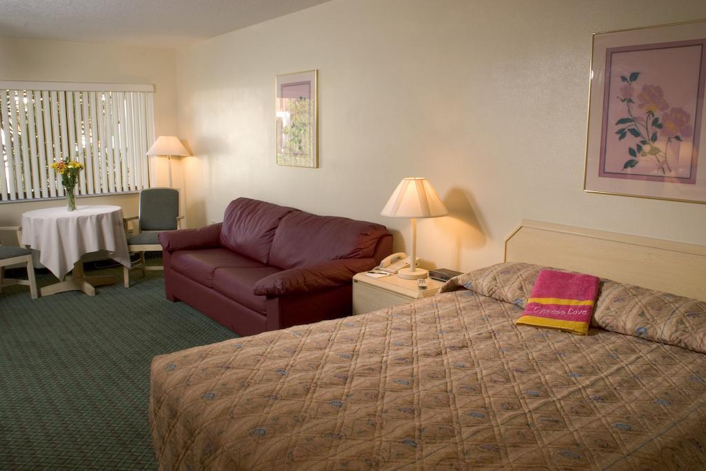 Cypress Cove Nudist Resort Poinciana Habitación foto